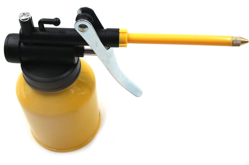 Professional 250ML8 oz Metal High Pressure Feed Oil Spray Gun Bottle Oil Can Pump Oiler with Long Nozzle