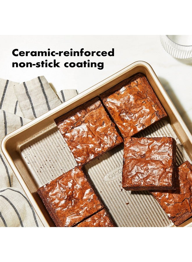 OXO صينية كعك مربعة غير لاصقة OXO Good Grips 9 x 9 بوصة، بني - Image 3