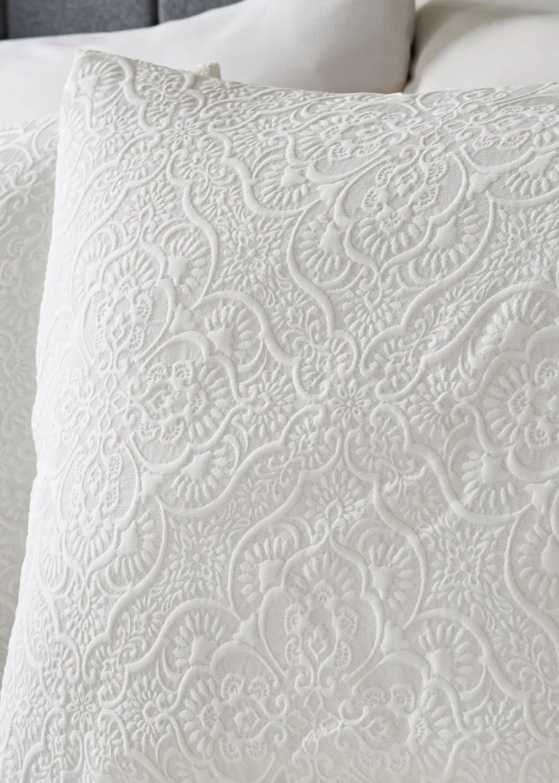 Matalan White Matelassé Duvet Set