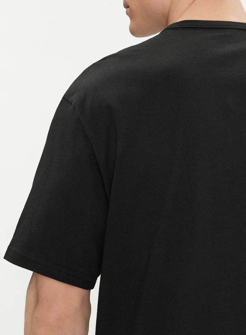CALVIN KLEIN  Logo Crew Neck T-Shirt for Men | Best Price UAE