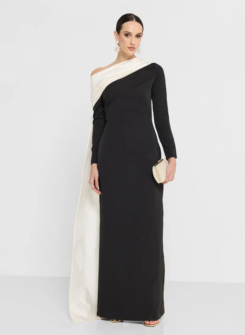 Namshi x Contrast Toned Drapped Dress