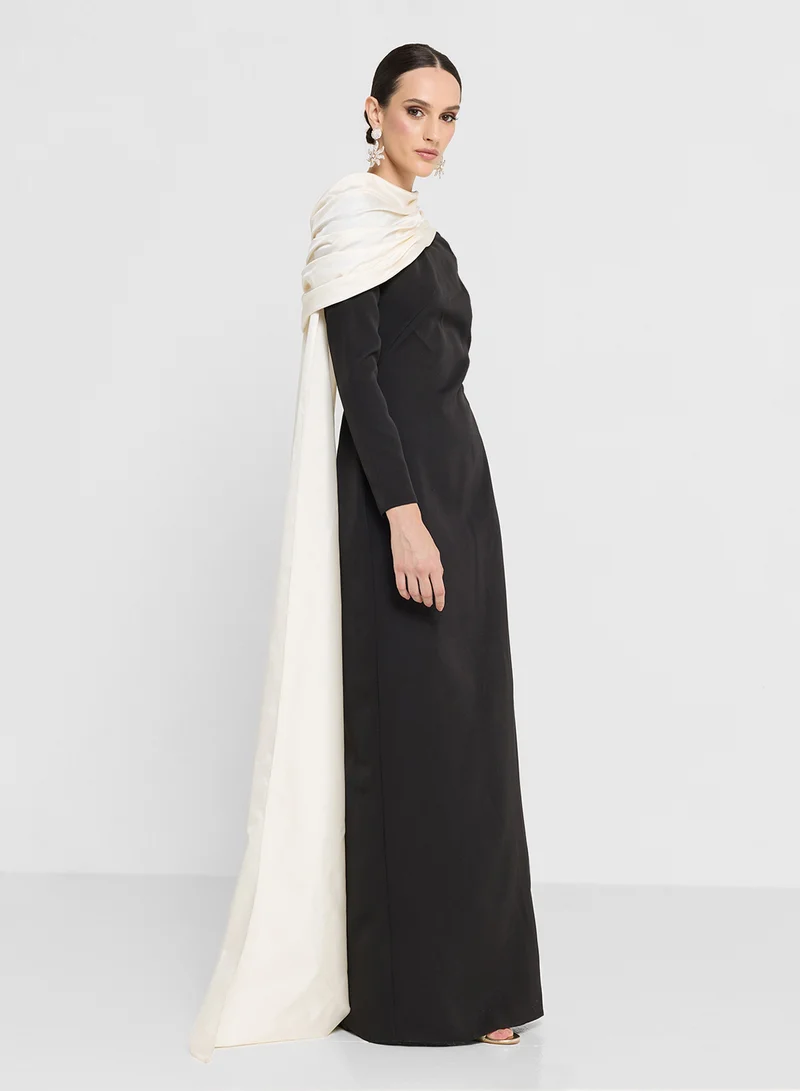 Namshi x Contrast Toned Drapped Dress