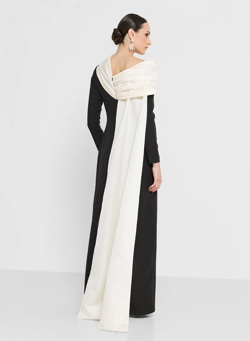 Namshi x Contrast Toned Drapped Dress
