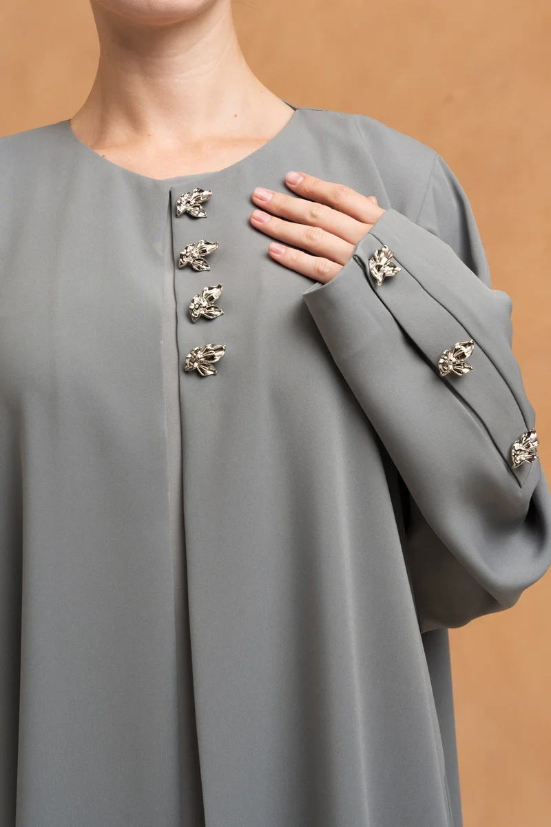 Meem by Mariyah Front open abaya with sheila