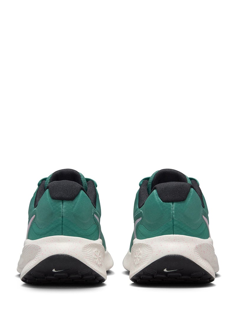 Nike - Revolution 7 - Image 1