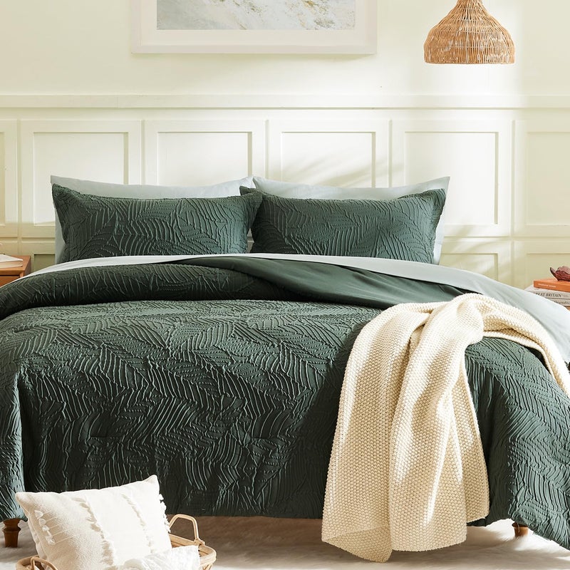 Geniospin Queen Comforter Set 7 Pieces Dark Green Bedding Set Botanical Textured Comforter Bed Set All Season Lightweight Bed in a Bag with Comforter Sheets Pillowcases Shams