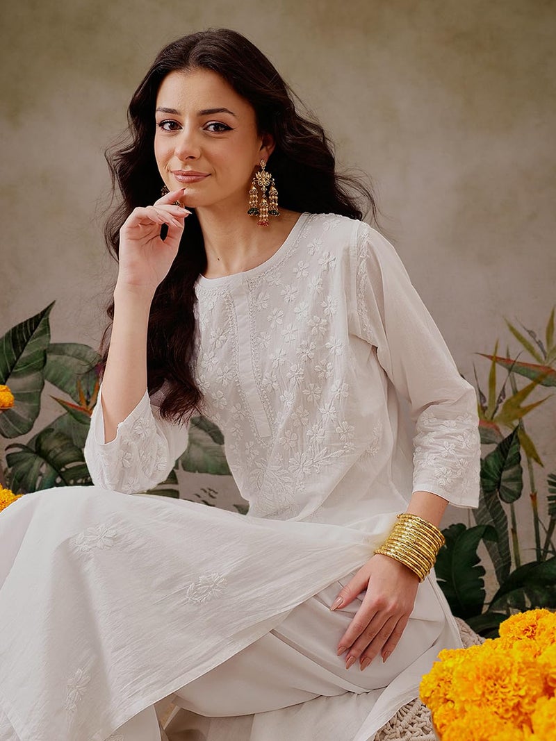 Ada Hand Embroidered Lucknowi Chikankari Straight Cotton Kurti Kurta for Women A411475 White (XL), Regular Fit - Image 5