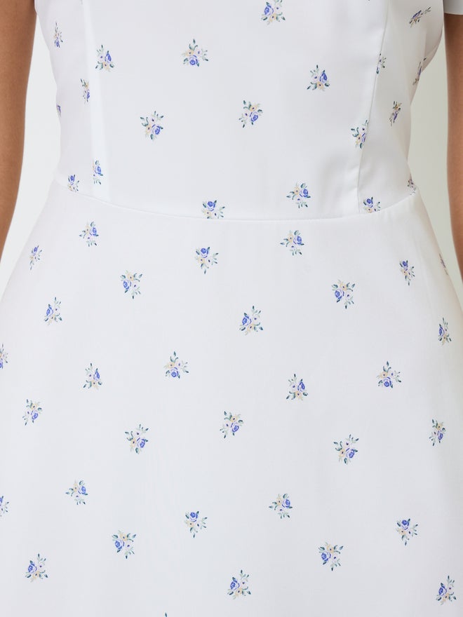 Styli White Ditsy Print V Neck A-Line Maxi Dress - Image 4