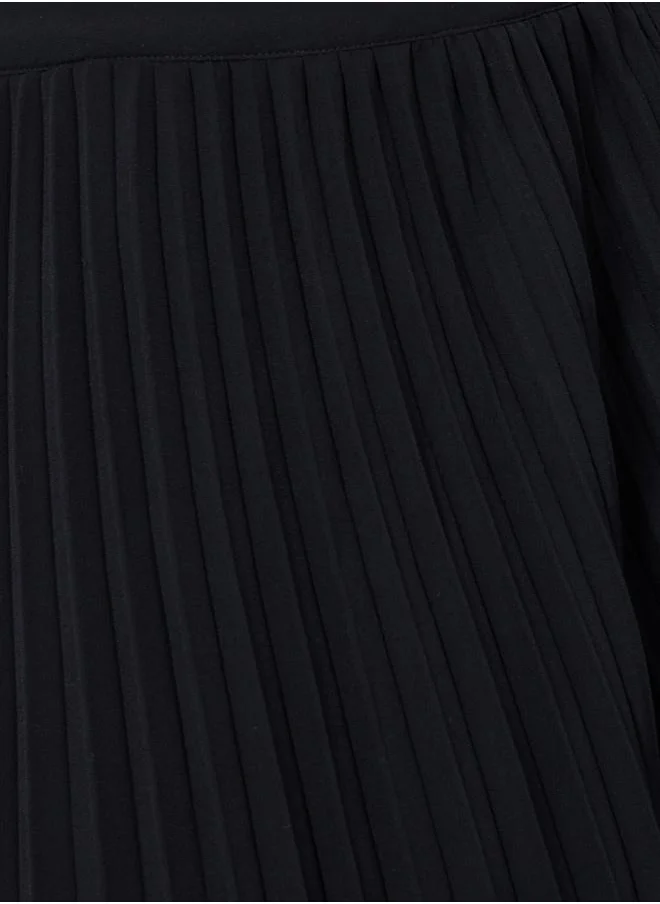 Styli Pleated A-Line Midi Skirt