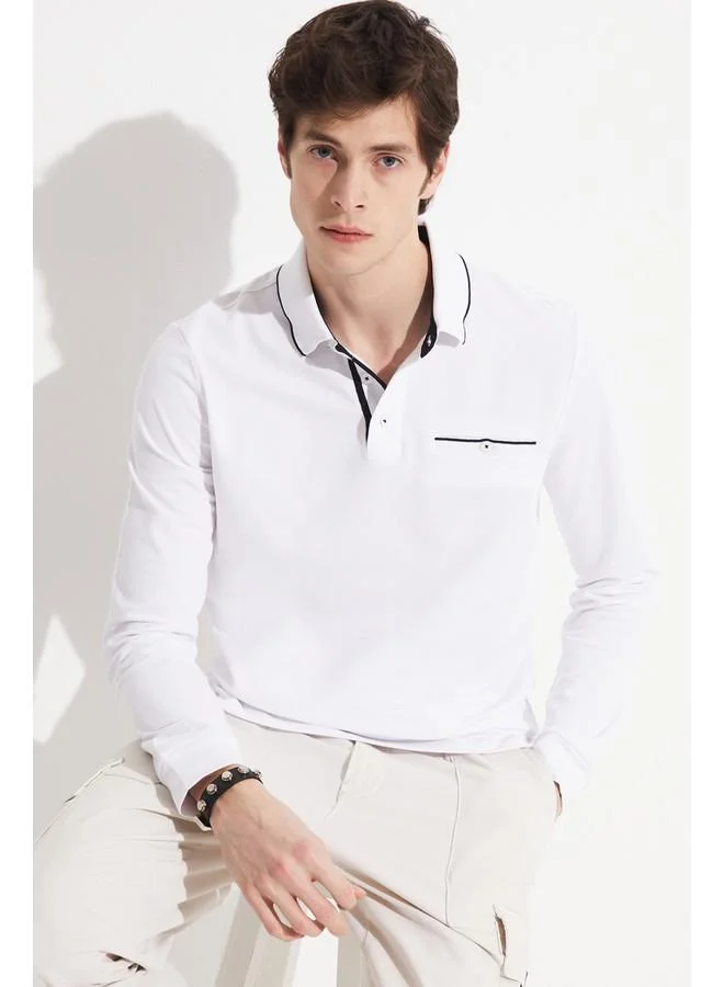JUNE June Exclusive Men Textured Neck Sweatshirt White