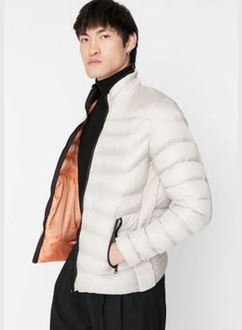 trendyol Taş Men's Regular Fit Standing Collar Puffy Windproof Coat.
