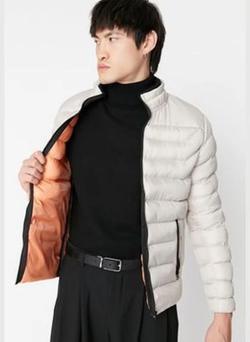 trendyol Taş Men's Regular Fit Standing Collar Puffy Windproof Coat.