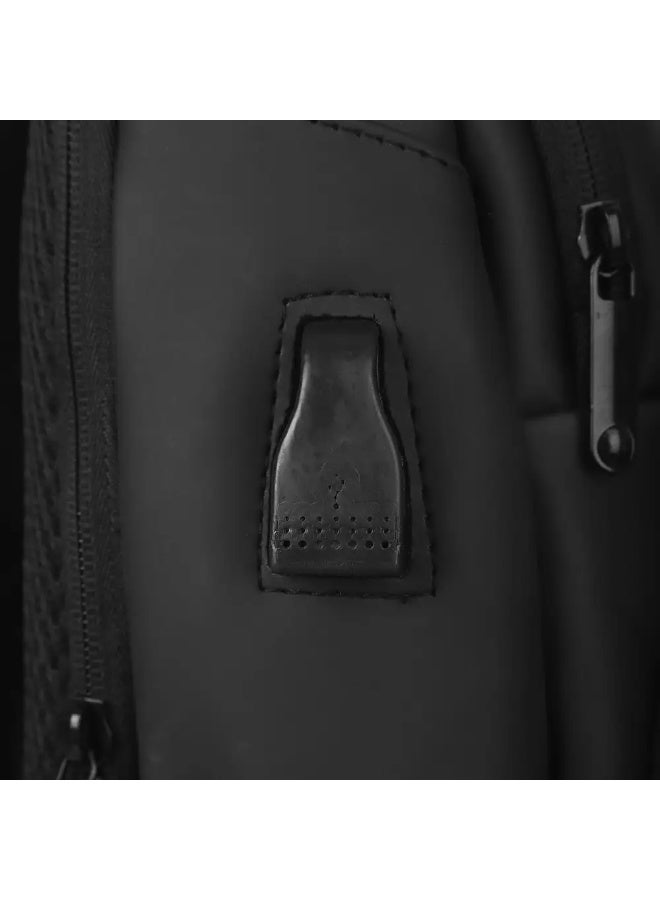 شنطة كروس وتر بروف بانج، 3 سوسته، 33×20 سم، مخرج USB - اسود - Image 5