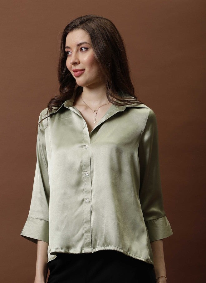 Athena بلوزة ساتان خضراء أنيقة للنساء - Image 1