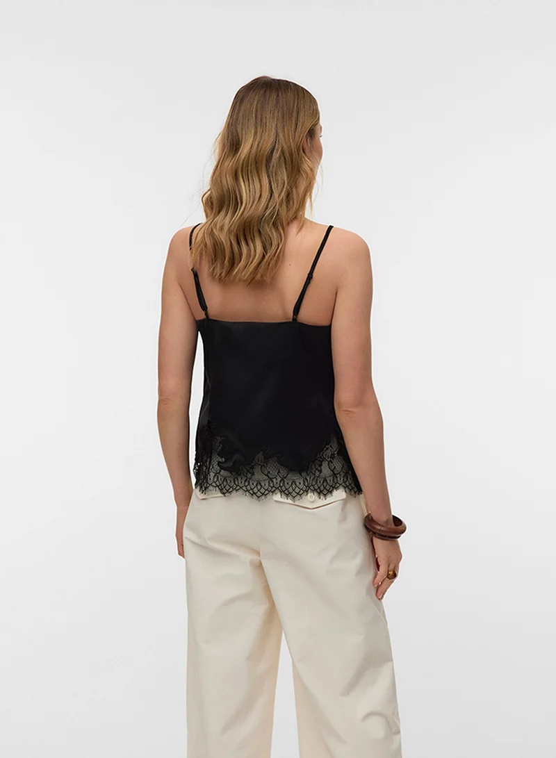 فيرو مودا Lace Detail Top