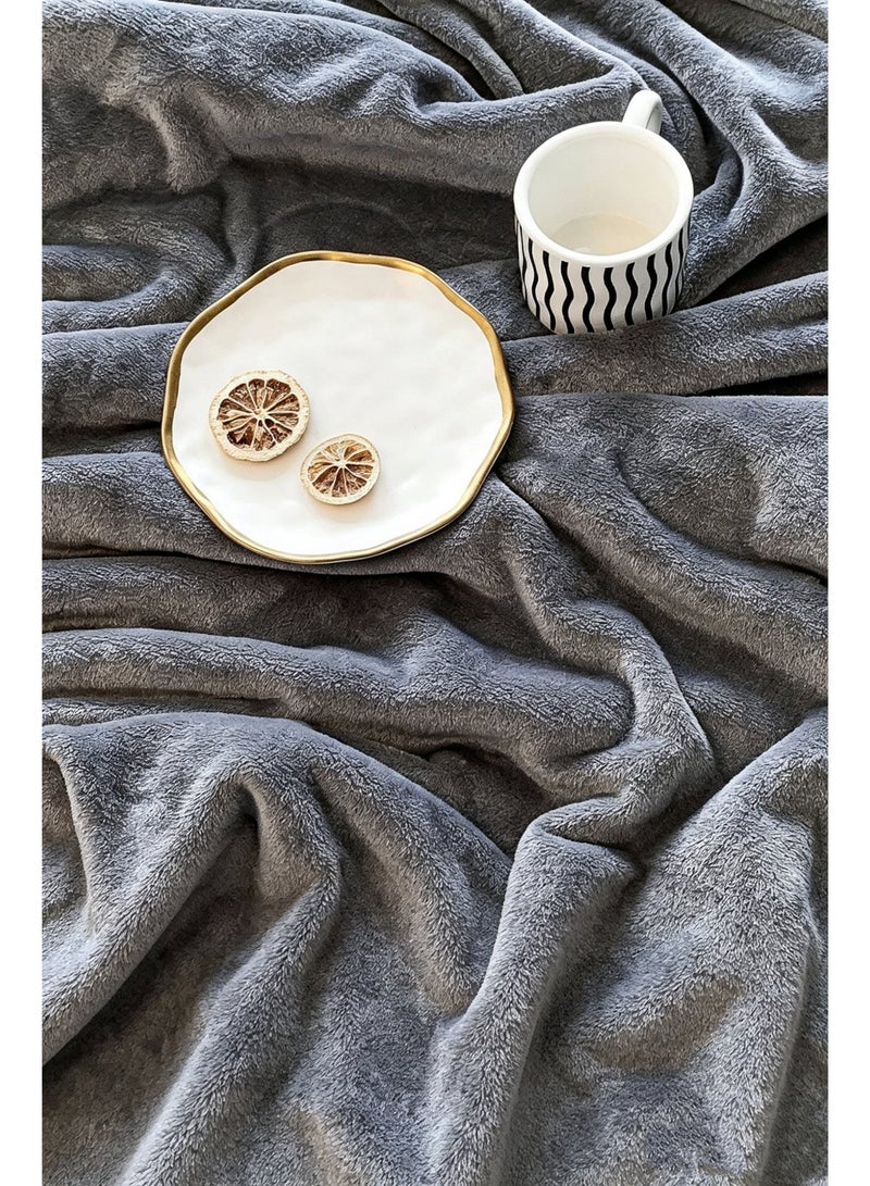 Thickened Flannel Warm Blanket 100% Polyester (150x200cm) - Anti-Static Double-Sided Design for Sofa, Napping, Car & Bedding - Image 2