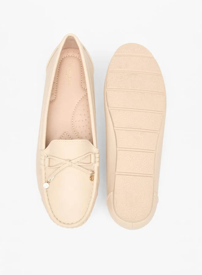 فلورا بيلا من شو إكسبرس Women's Solid Wedge Loafers with Bow Detail