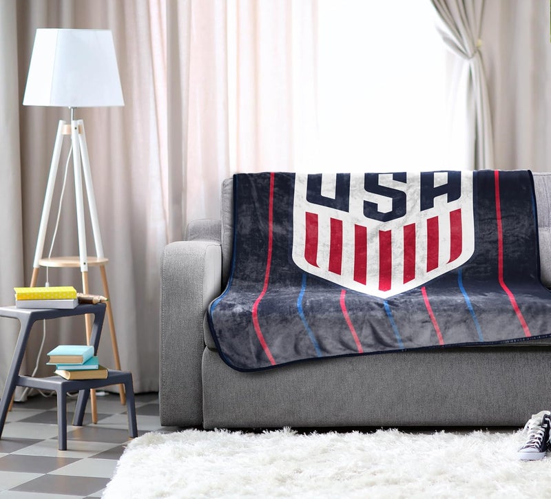Jay Franco Kids Plush Throw Blanket – Soft & Cozy Fleece Throw for Bedroom & Couch Décor, Official Licensed Product, Dark Blue - US Soccer, 46x60 - Throw Blanket - Image 3
