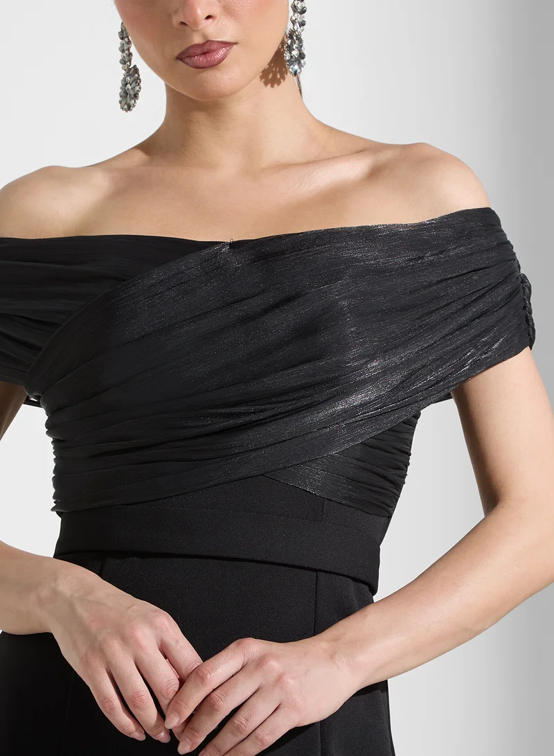 ايرا Draped Front Sleeve Maxi Dress