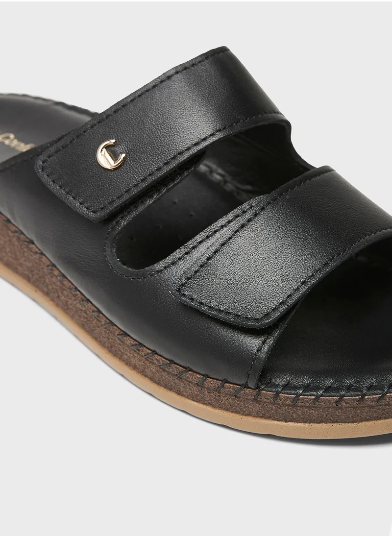 لو كونفورت Multi Strap Wedge Sandals