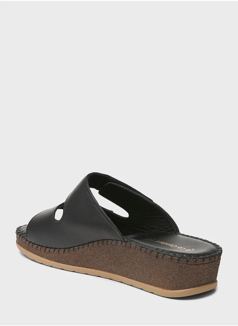 لو كونفورت Multi Strap Wedge Sandals