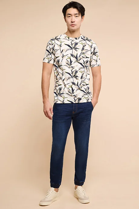 أر أند بي Printed T-Shirt with Crew Neck and Short Sleeves