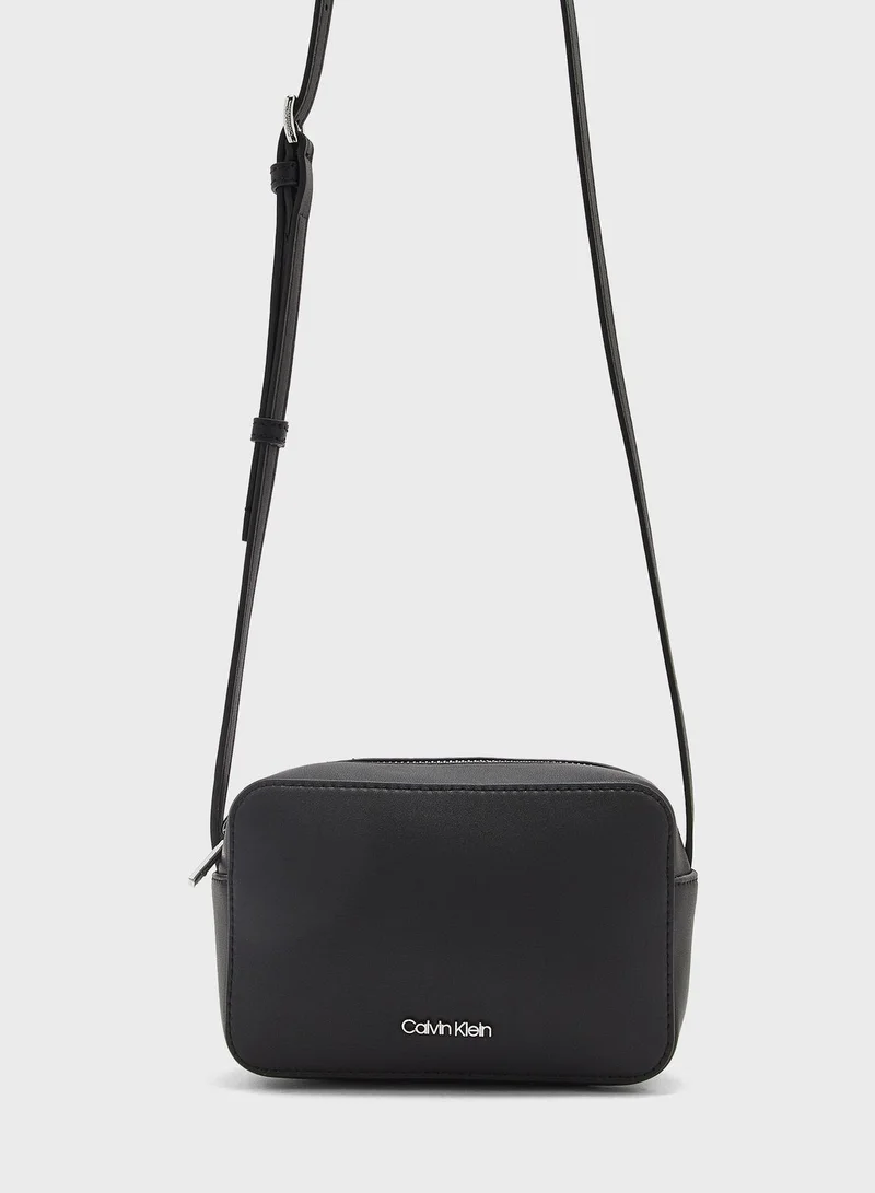CALVIN KLEIN Must Camera Bag