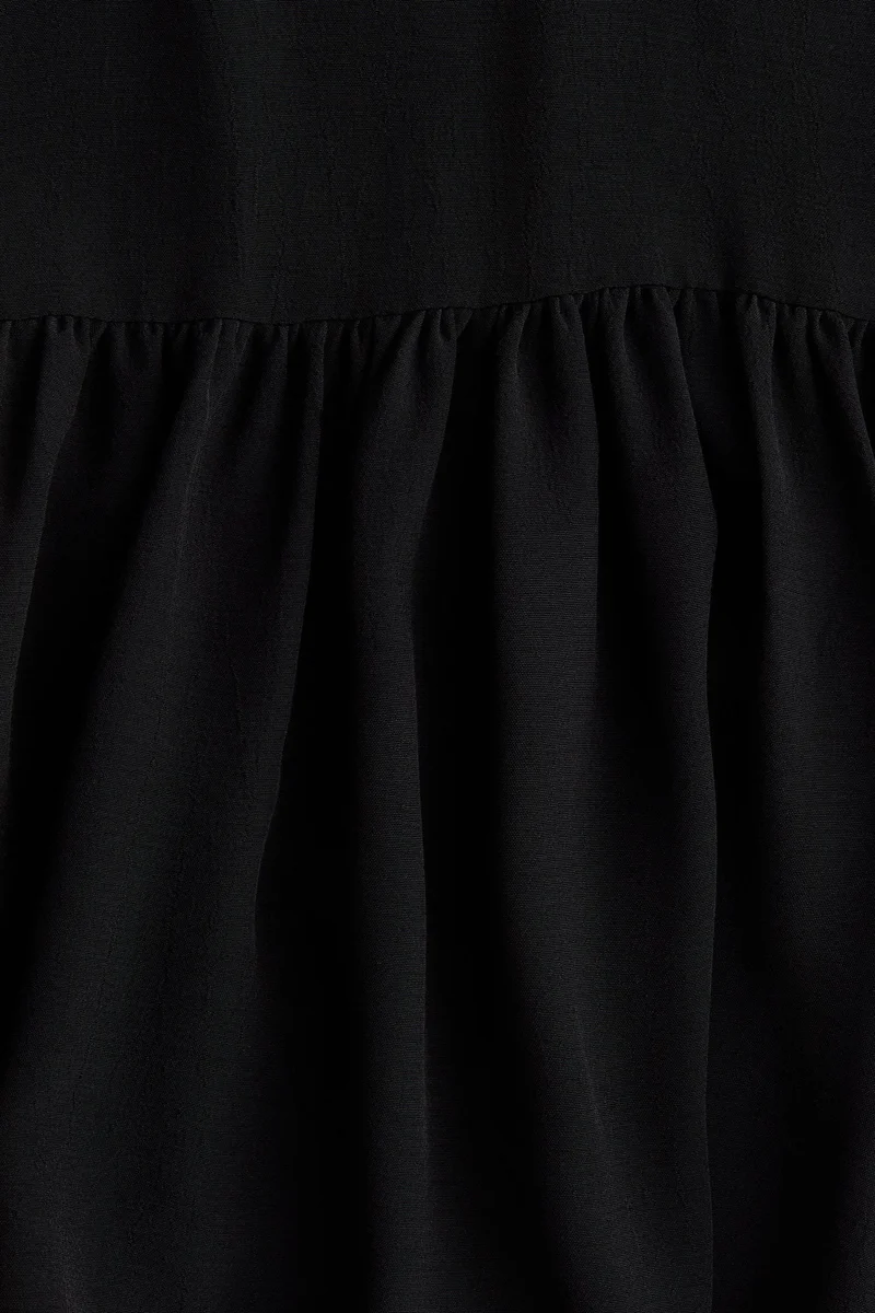 اتش اند ام فستان بقبّة V