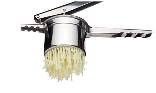 Cuisinox آلة هرس البطاطس من كوزينوكس، أداة مطبخ ثقيلة من الفولاذ المقاوم للصدأ، 3 أقراص - Image 2