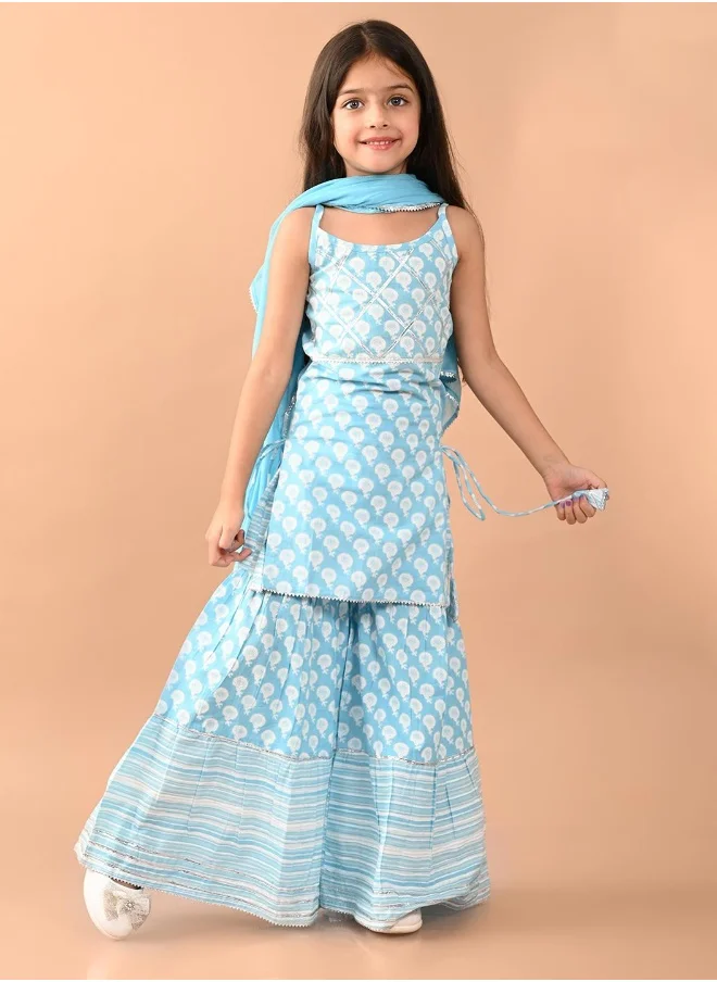 ليلك Printed Kurta with Sharara Set