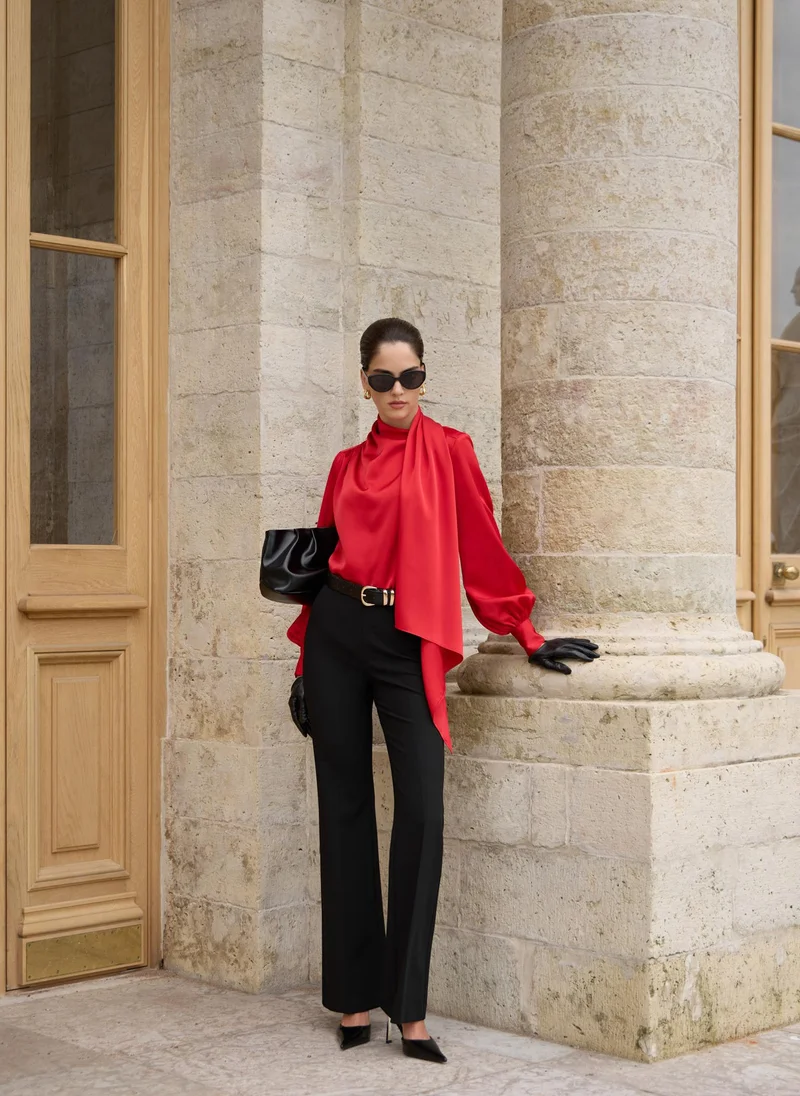 Lichi Blouse with decorative scarf in flowing fabric