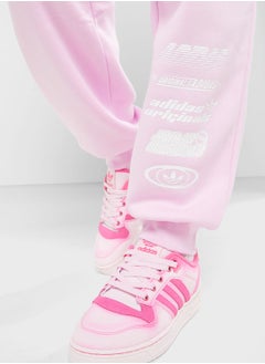 adidas Originals Essential Logo Joggers  - Image 4