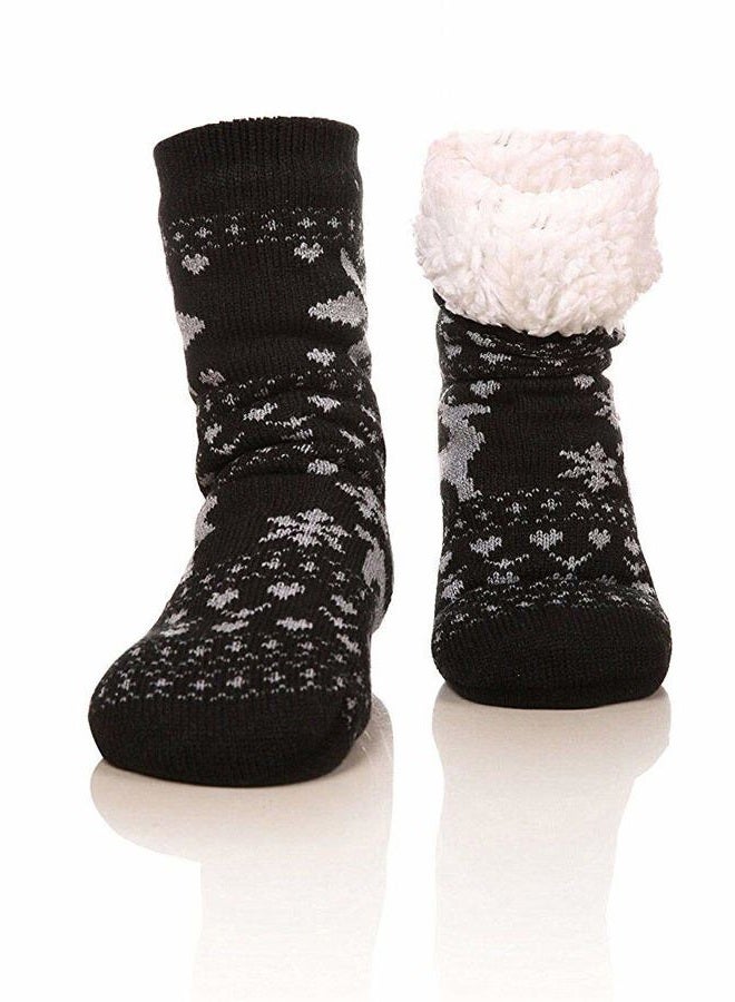 FRALOSHA Women's Slippers Fuzzy Warm Slipper Socks Women Winter floor Socks Super Soft lined with Grippers reading Socks Cozy Sleeping Reindeer Socks, Black, One size - Image 1
