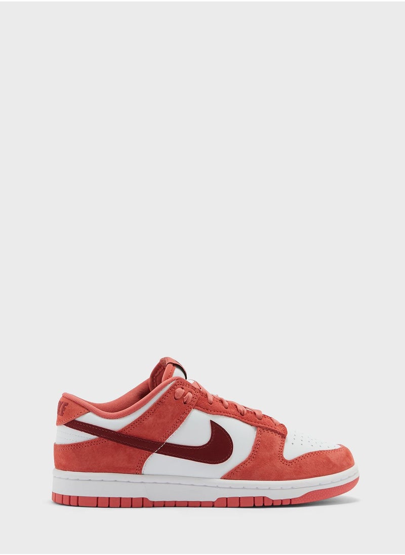 Nike - Dunk Low - Image 1
