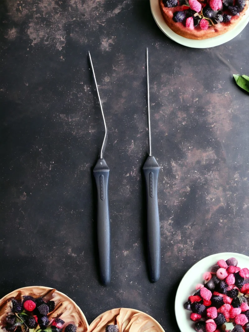 Multiamo Curved Pastry Spreading Spatula Flat Pastry Spreading Spatula Set of 2 Steel Spatulas