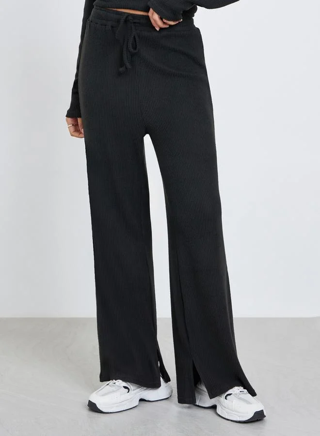 ستايلي بنطال محبوك مضلع بأرجل واسعة