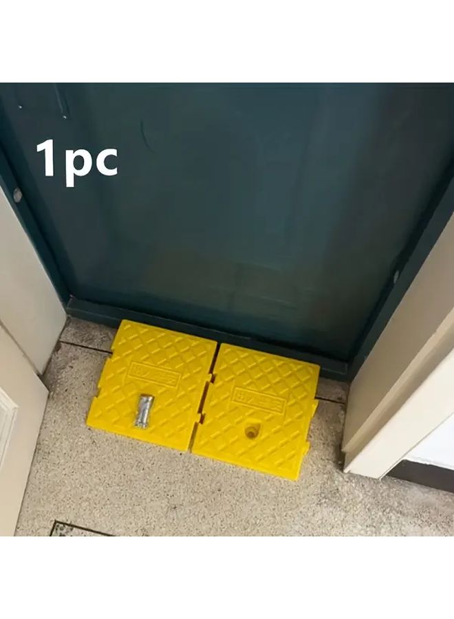 1pc Portable Curb Ramp Heavy Duty Nonslip Surface Wheelchair Threshold 9.84x10.63x2.76 Inch - Image 1