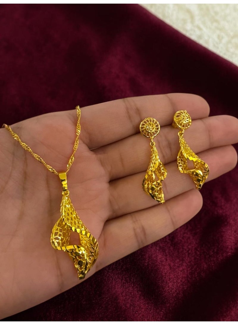 GOLDMAX 21k Gold Plated Necklace & Earrings Jewelry Set For Women With Gift Box - Image 1