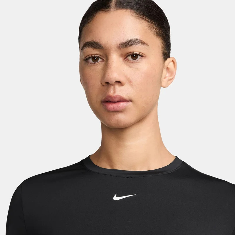 Nike Black Women's One Classic Twist Training T-Shirt for Women | Best Price UAE