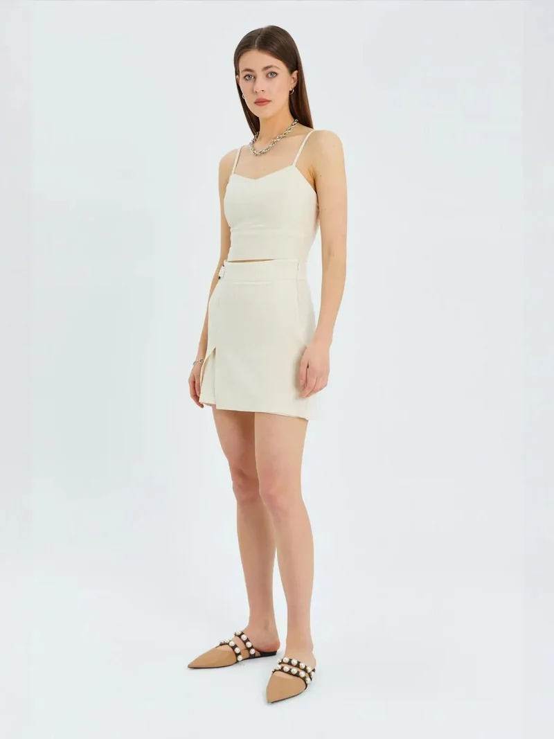 ميكسراي تنورة ميكسراي قصيرة بفتحة