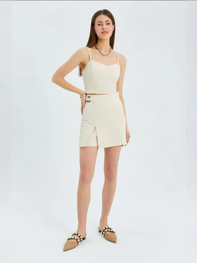 ميكسراي تنورة ميكسراي قصيرة بفتحة