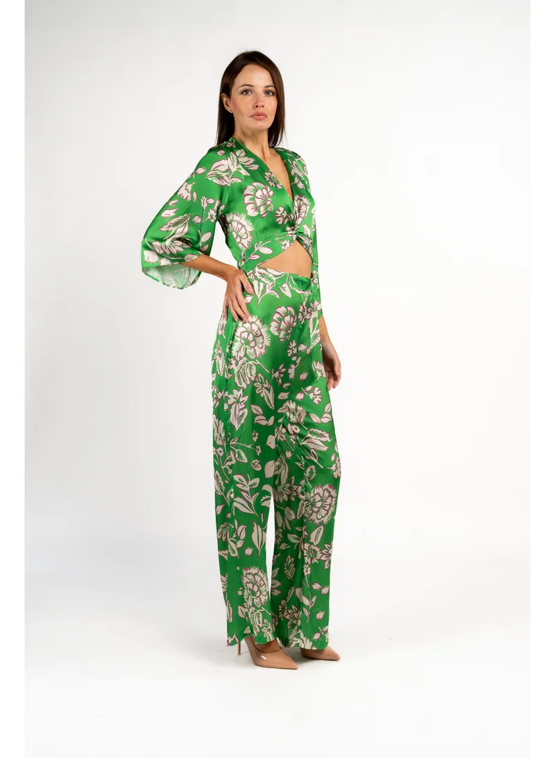 فاشونارا جمبسوت حريري أخضر بتصميم مقطوع