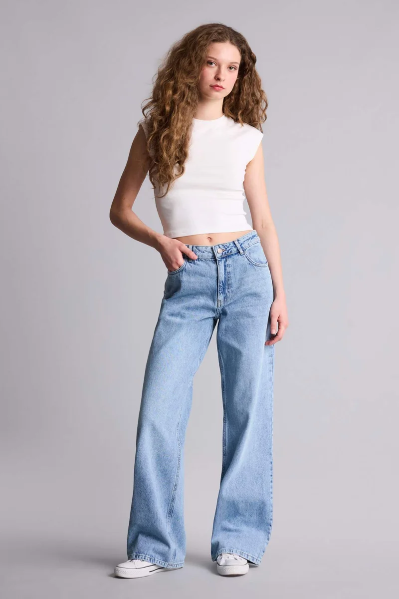 ديفاكتو Jeans