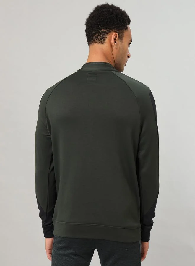 تكنوسبورت Contrast Panel Sleeve Full Zip Sports Jacket by Styli