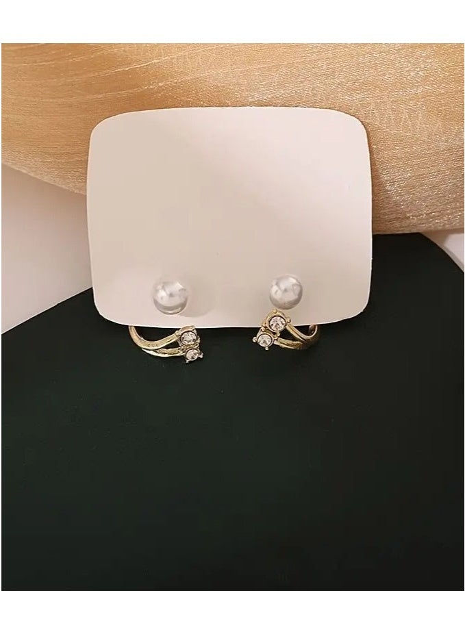Elegant Faux Pearl & Rhinestone Stud Earrings - Chic Minimalist Design, Perfect Gift for Her, Versatile for Daily Wear or Vacation, Pearl Earrings  - Image 4