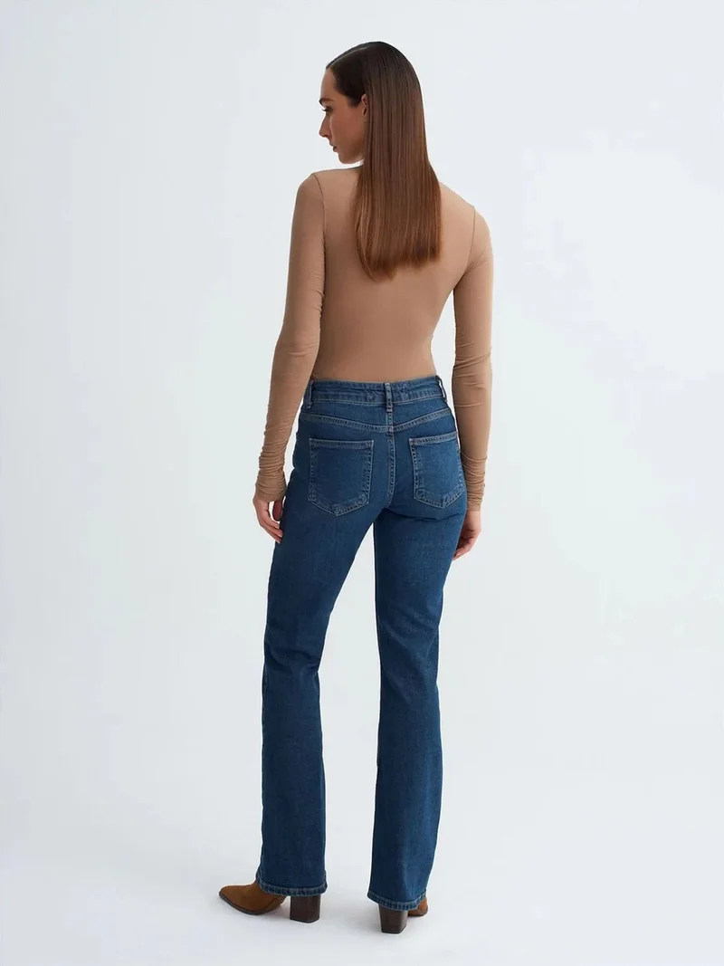 ديلفين Dilvin Low-Waist Straight-Leg Jeans