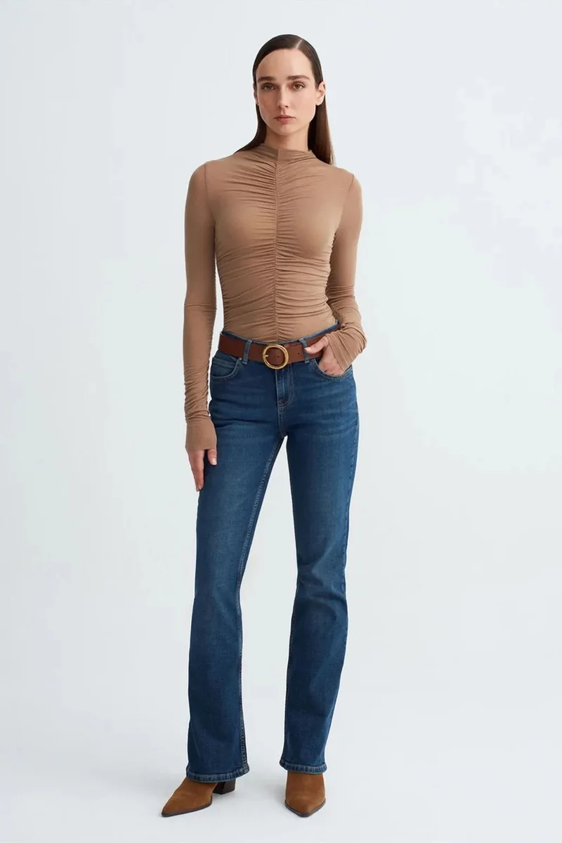 DILVIN Low-Waist Straight-Leg Jeans