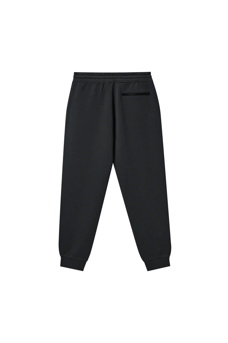 جيوردانو بنطلون رياضي رجالي أسود بقصة ضيقة ومدببة