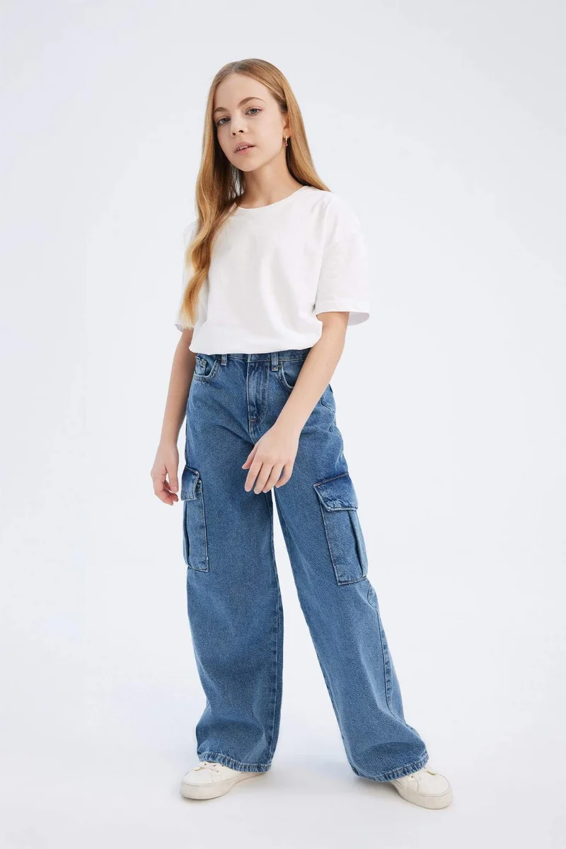 ديفاكتو Giraffe Printed Wide Leg Cotton Cargo Jeans
