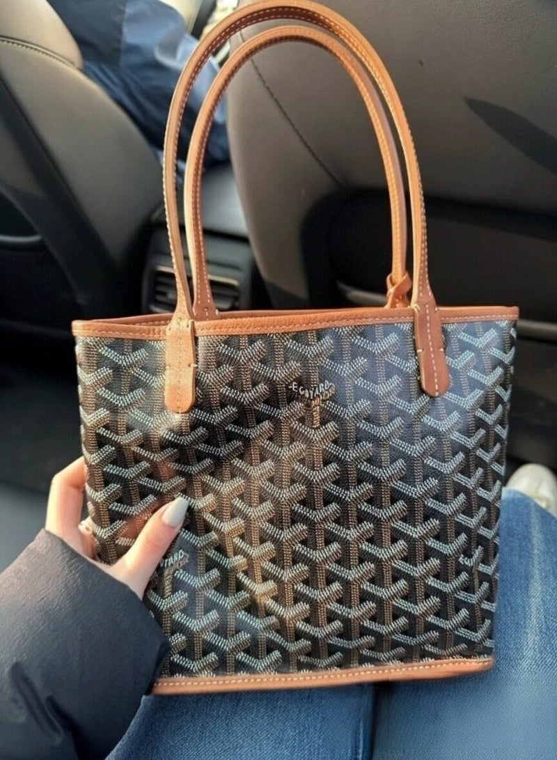 Women's Reversible Fashion Tote Handbag with Detachable Small Pouch – Stylish, Casual, and Versatile for Everyday Use - Image 3